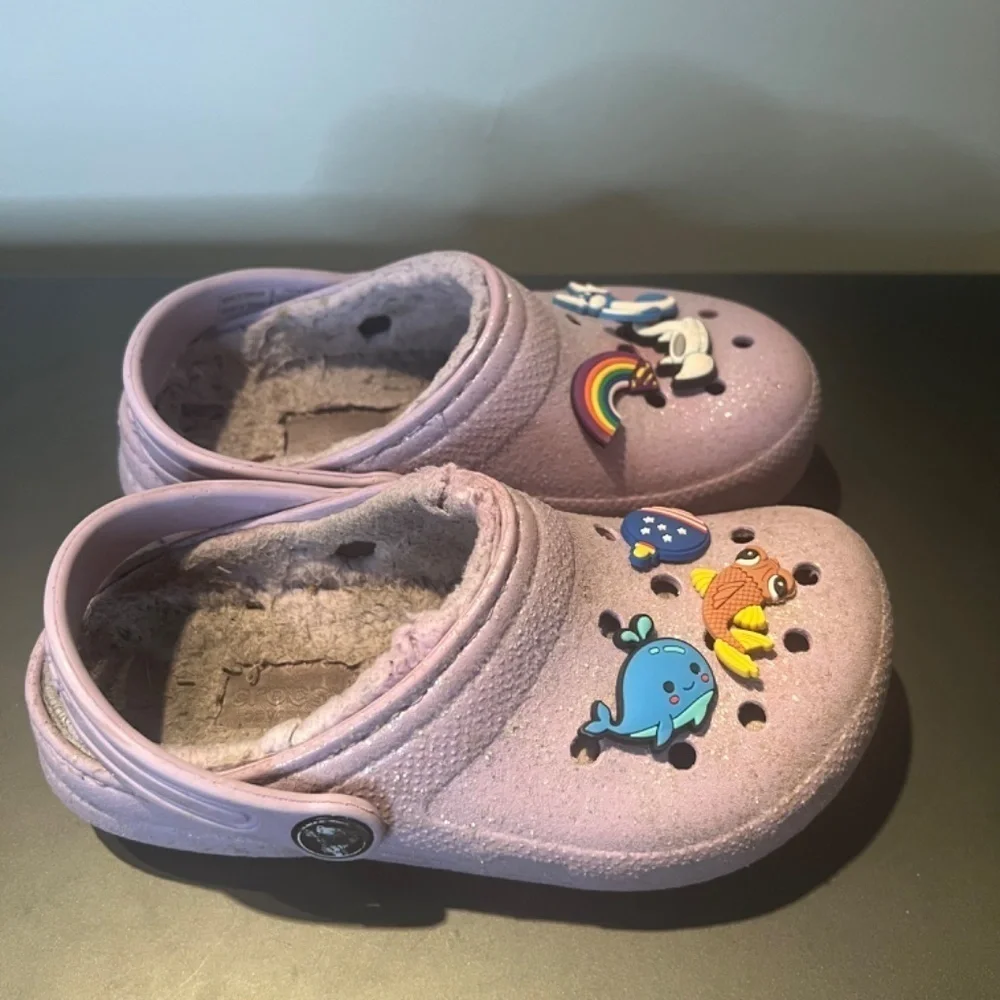 Crocs glitter faux fur toddler size 11